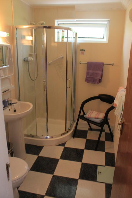 Flushing Meadow Bed And Breakfast Ballinhassig 外观 照片